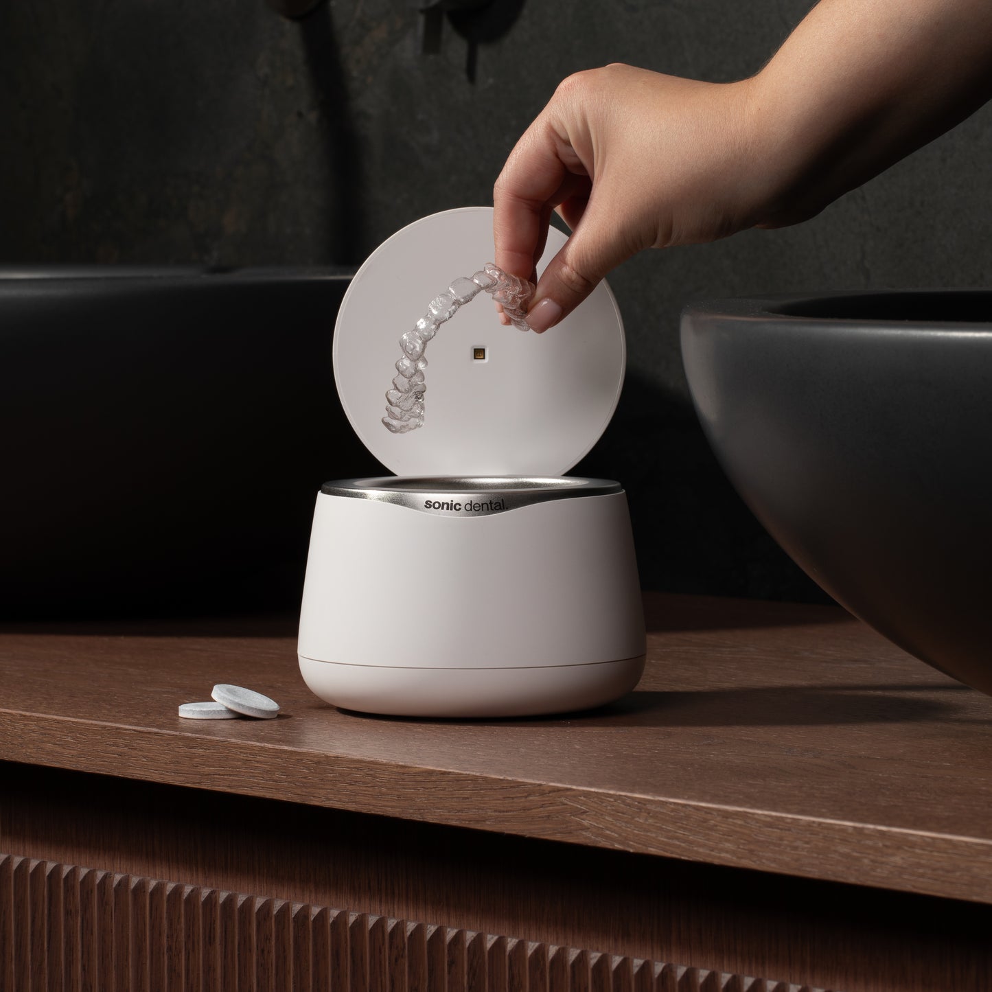 Sonic Pro – Le nettoyeur ultrasonique et UVC n°1 approuvé par les dentistes